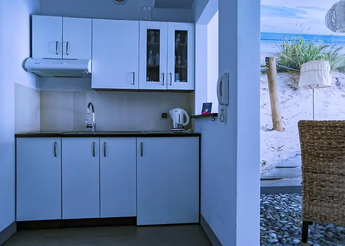 Family Premium Private Jacuzzi, Sauna & Sea View Apartament