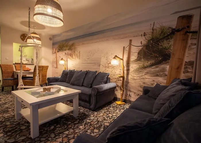 Family Premium Private Jacuzzi, Sauna & Sea View